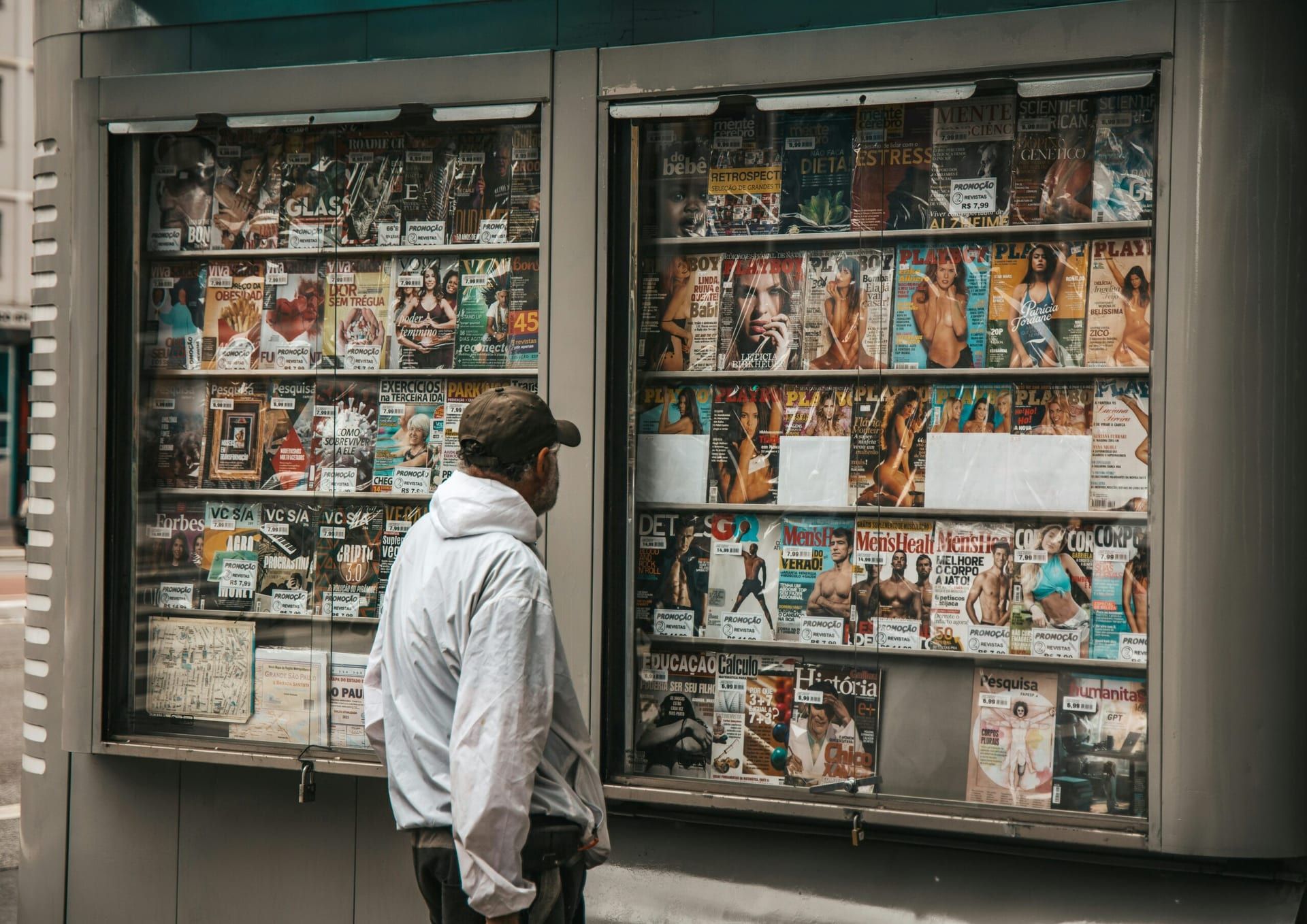 Publishing Industry Confronts Revenue Slump