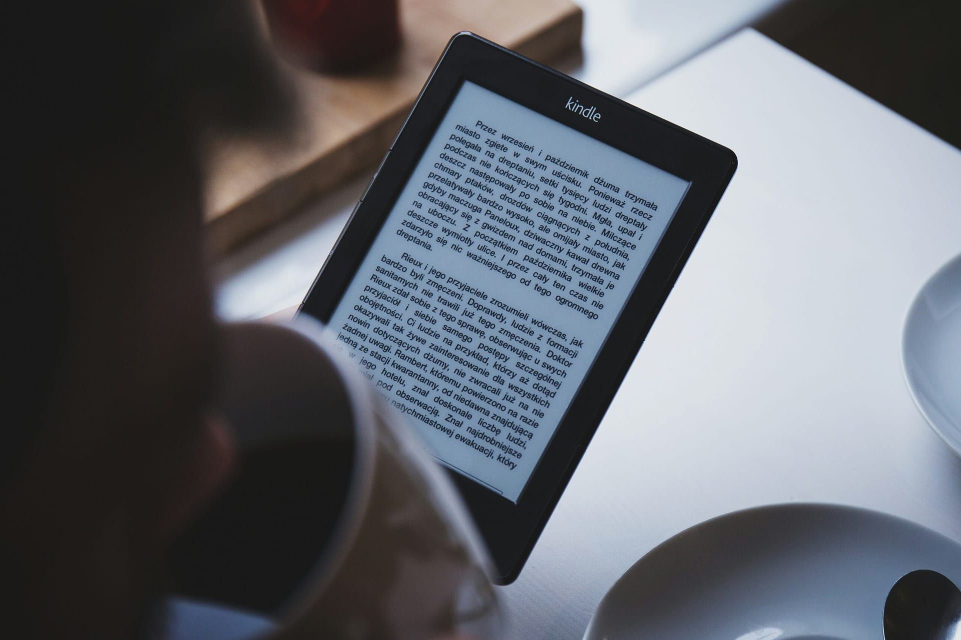 Publishing Industry News: Shifting Trends in Print and E-books