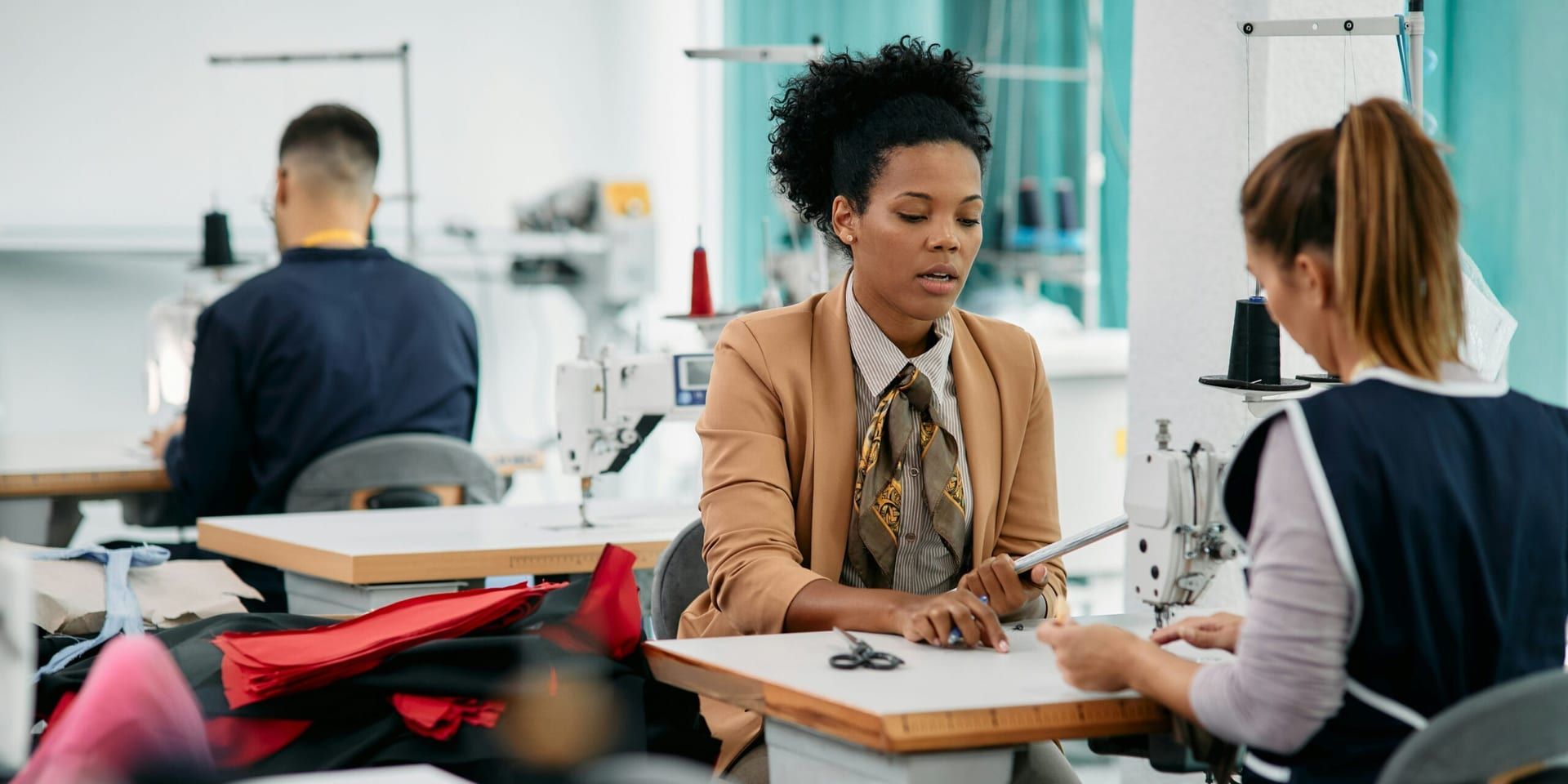 U.S. Job Market Resilient Amid Economic Uncertainty