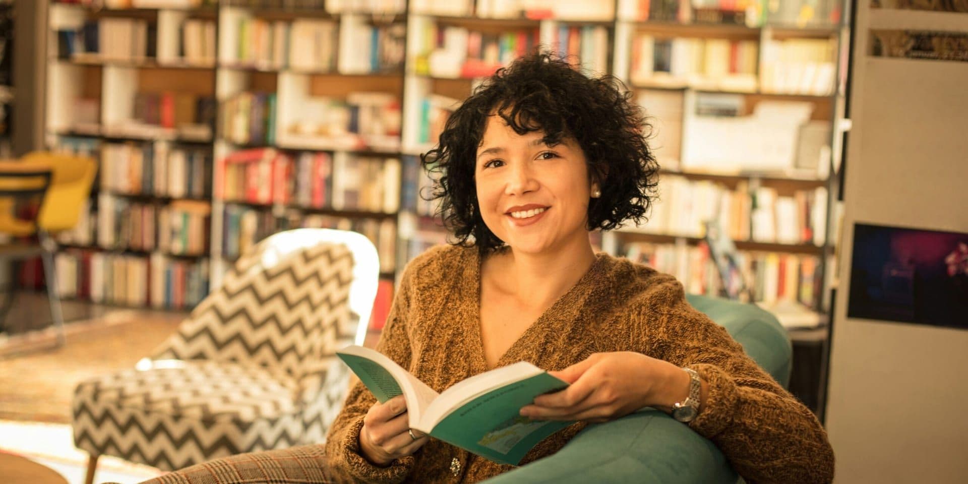 Emerging Voices: Spotlight on Debut Authors Making Waves in 2025