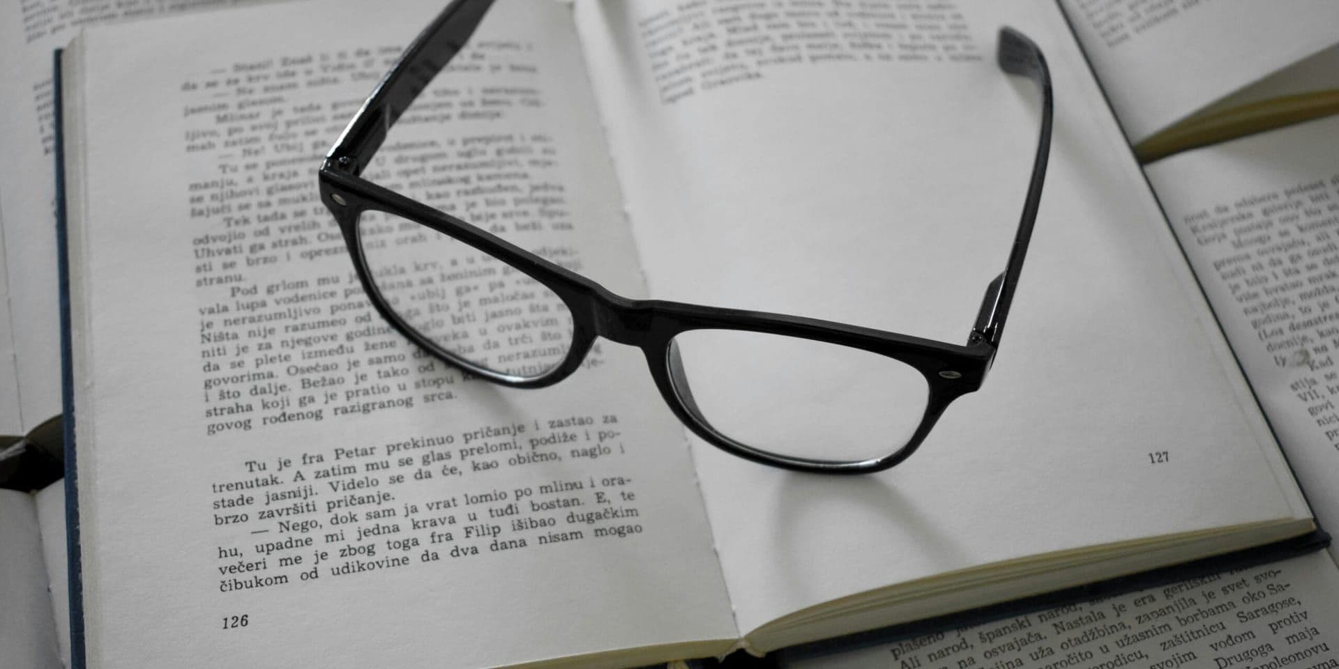 Exploring the Minds Behind the Words: A Conversation with Renowned Author Jane Smith